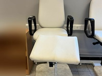 Pedicure stoel - afbeelding 1 van  2