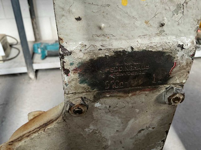 Pedinghaus / nn 10 t domme kracht (2x) - afbeelding 4 van  4