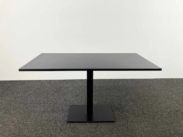 Pedrali - eetkamertafel - afbeelding 1 van  14