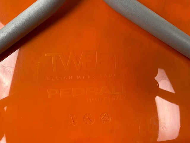 Pedrali - tweet - kantinestoel (3x) - afbeelding 4 van  5