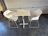 Pedrali tafel + 2 stoelen - afbeelding 3 van  3