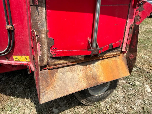 Peecon biga vme120 voermengwagen - afbeelding 4 van  21