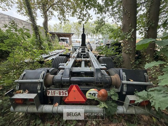 Peecon haakarm-aanhangwagen - afbeelding 14 van  18