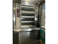 Peeraer bakkerijoven - afbeelding 2 van  4