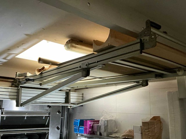 Peeraer bakkerijoven - afbeelding 3 van  4