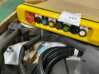 Peerbediening (3x) - afbeelding 3 van  4