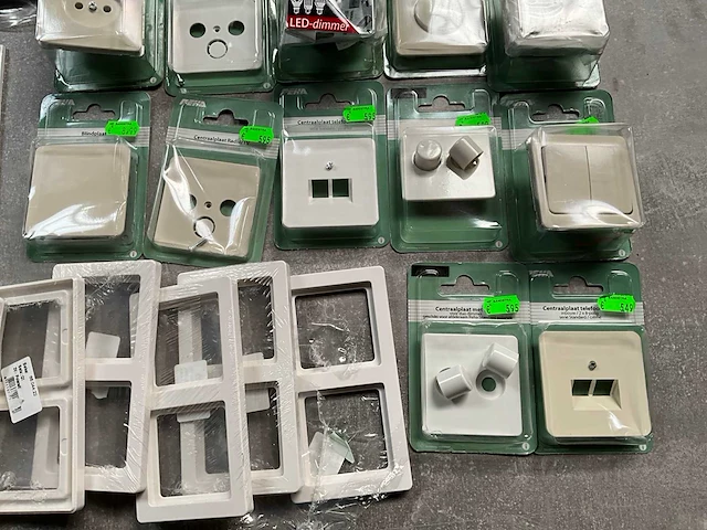 Peha, berker, q-link mix kavel installatiemateriaal - afbeelding 3 van  7