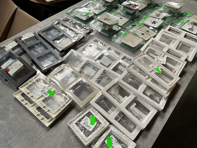 Peha, berker, q-link mix kavel installatiemateriaal - afbeelding 6 van  7