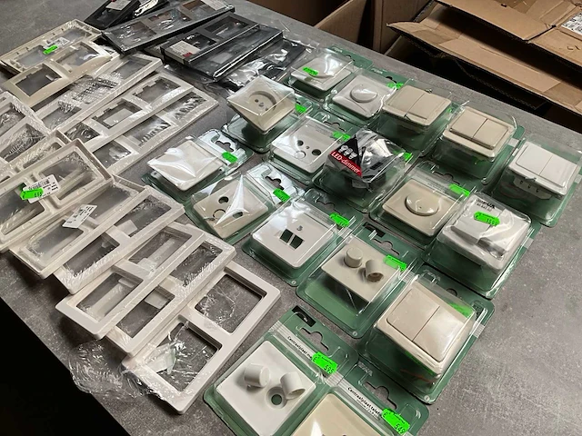 Peha, berker, q-link mix kavel installatiemateriaal - afbeelding 7 van  7