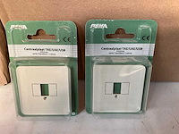 Peha centraalplaat tae/uae/usb inbouw serie standaard creme (175x) - afbeelding 3 van  4