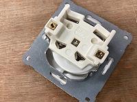 Peha wandcontactdoos volle afdekplaat (18x) - afbeelding 4 van  4