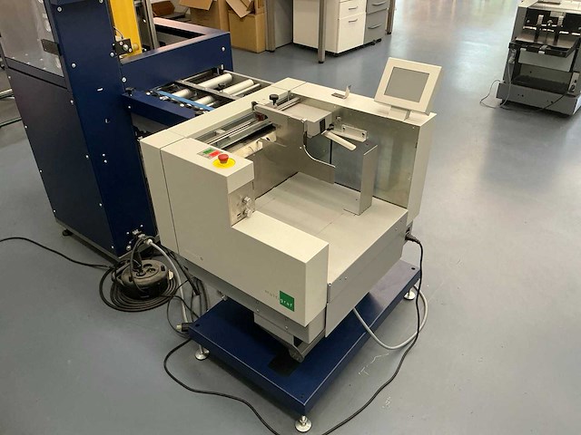 Peleman vpaper tower “lay-flat” machine - afbeelding 10 van  16