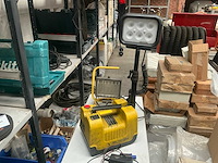 Peli 9430 rals werflamp op accu - afbeelding 1 van  8