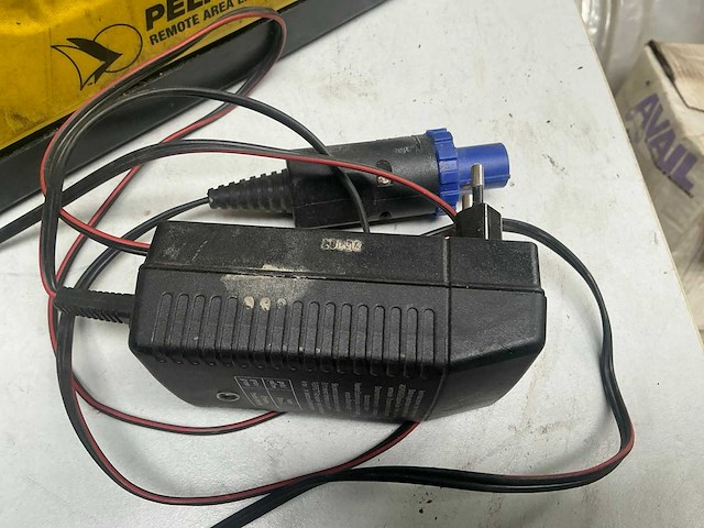 Peli 9430 rals werflamp op accu - afbeelding 6 van  8