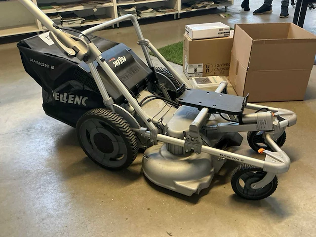 Pellenc raskin 2 smart mulcher accu grasmaaier - afbeelding 1 van  5