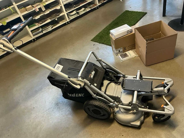 Pellenc raskin 2 smart mulcher accu grasmaaier - afbeelding 2 van  5