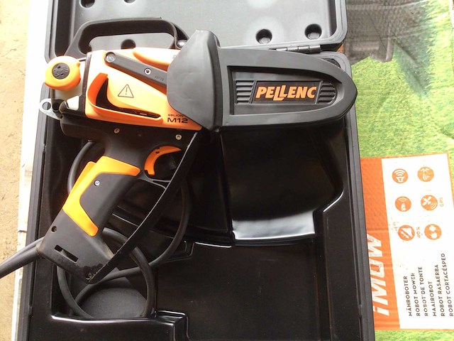 Pellenc selion m12 evo diverse bosbouw- en tuingereedschappen - afbeelding 2 van  4