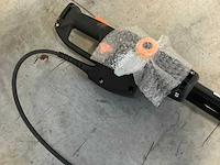 Pellenc selion t220-300 accu takkenzaag - afbeelding 2 van  4