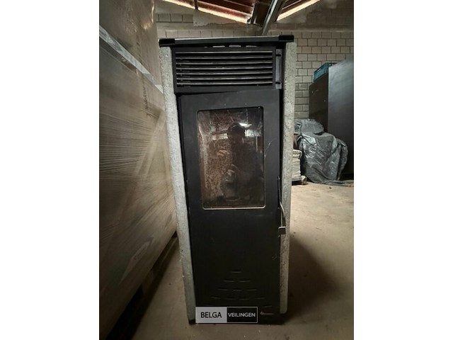 Pelletkachel puros - afbeelding 1 van  4