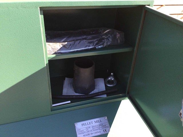 Pelletmachine kl400 - afbeelding 1 van  5