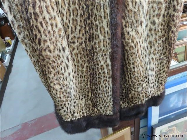 Pelsen mantel mooie staat! - afbeelding 4 van  5