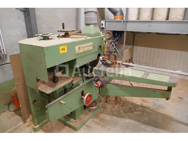 Pennenbank vertongen - afbeelding 1 van  7