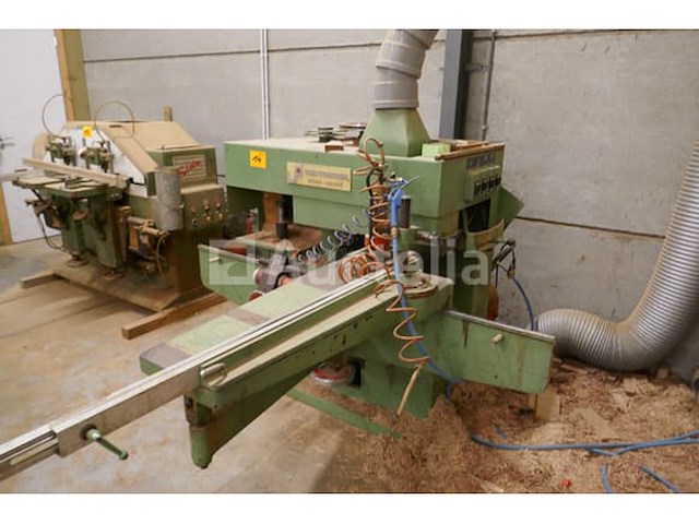 Pennenbank vertongen - afbeelding 2 van  7