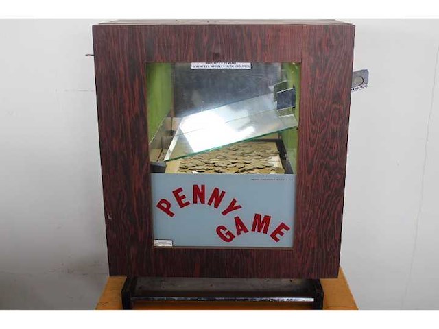 Penny game - coinpusher - speelautomaat - afbeelding 1 van  3