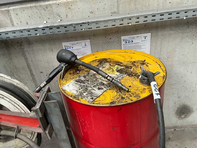 Pennzoil mobiele oliepomp - afbeelding 4 van  4