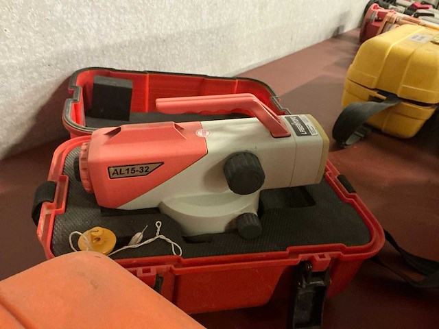 Pentax al15-32 waterpastoestel - afbeelding 1 van  4