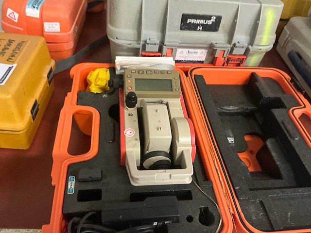 Pentax da-020f theodoliet - afbeelding 1 van  4