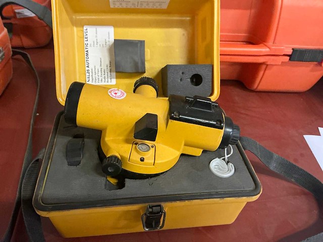 Pentax nal 26 waterpastoestel - afbeelding 1 van  4