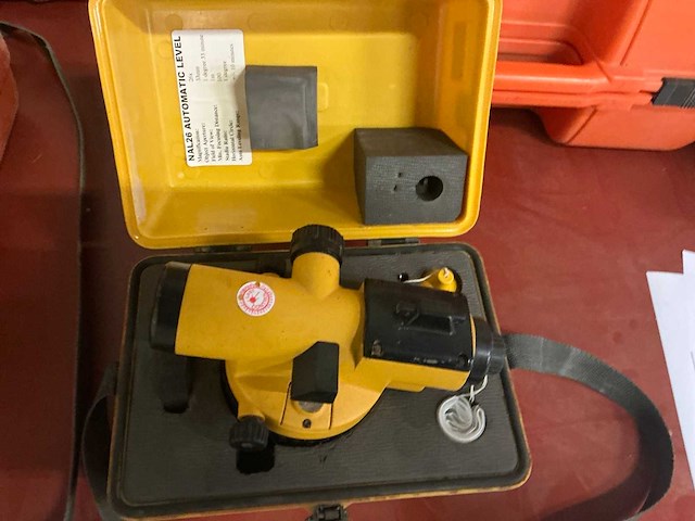 Pentax nal 26 waterpastoestel - afbeelding 2 van  4