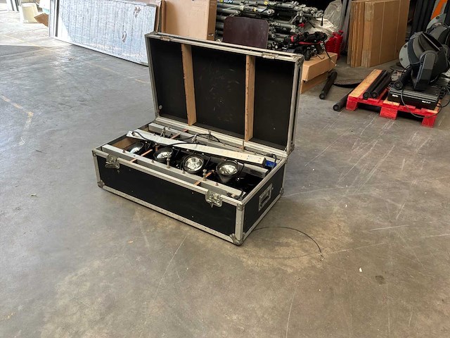 Per spot set van 4 roosters van 4 spots - afbeelding 1 van  8