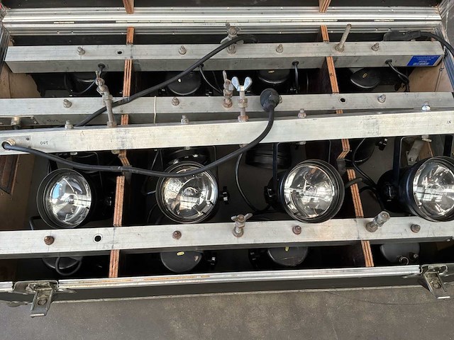 Per spot set van 4 roosters van 4 spots - afbeelding 5 van  8