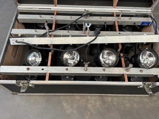 Per spot set van 4 roosters van 4 spots - afbeelding 7 van  8