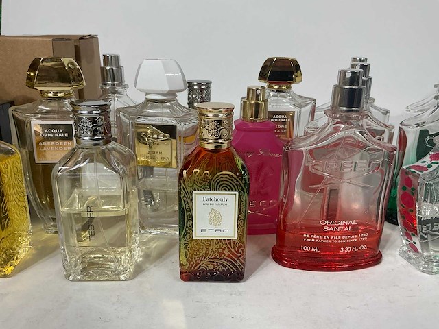 Pere et fils creed diverse parfumtesters (42x) - afbeelding 1 van  2