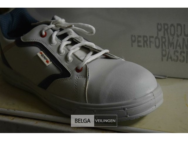 Perf safety schoenen mt 47 - afbeelding 3 van  3