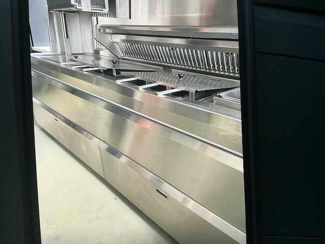 Perfecta volautomatisch met transfer 10kg. volledige frituurinstallatie - afbeelding 1 van  3