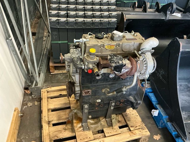 Perkins 404d-22t motor - afbeelding 1 van  5