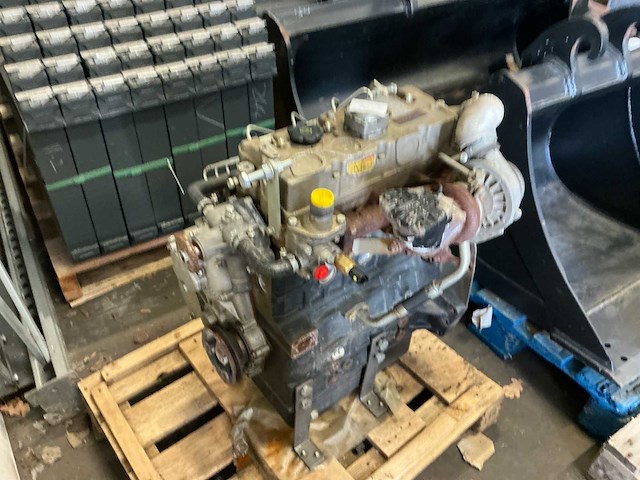 Perkins 404d-22t motor - afbeelding 2 van  5