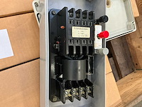 Permat 003 partij industriële aardlekschakelaars - afbeelding 4 van  5