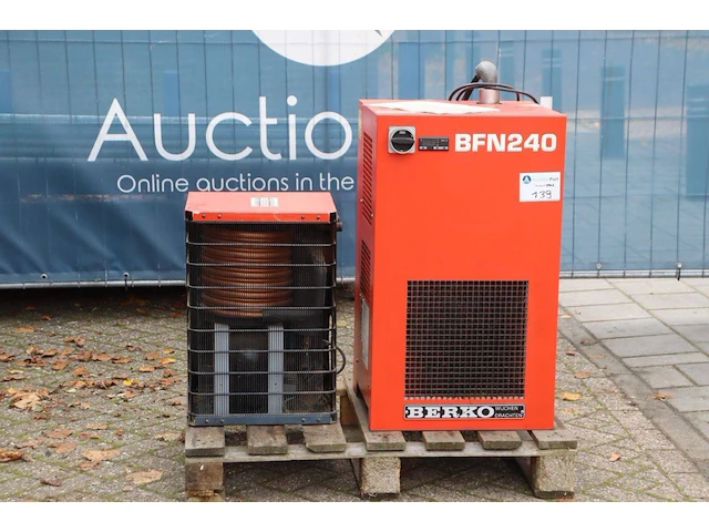 Perslucht droger berko bfn240 elektrisch 2013 - afbeelding 1 van  1