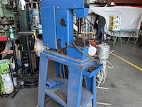 Persluchtrevettemachine don - afbeelding 1 van  3