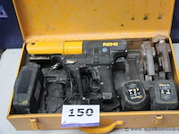 Persmachine - rems - akku press li-ion 22v 2 batterijen toebehoren - koffer, persbekken - afbeelding 1 van  3