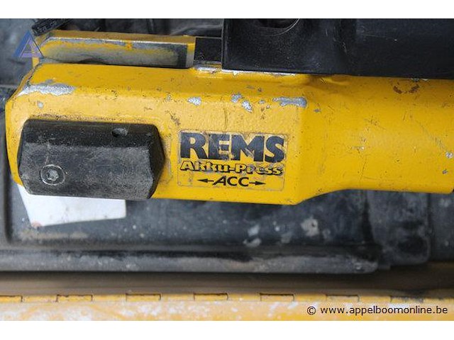 Persmachine - rems - power-press toebehoren - perskoppelingen, koffer - afbeelding 3 van  4