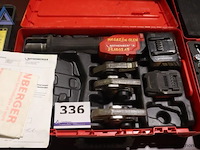 Persmachine - rothenberger - 25.4024 toebehoren - accu's, bekken, oplader, koffer, handleiding - afbeelding 1 van  3