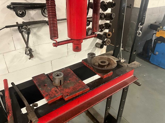 Persmachine met toebehoren - afbeelding 2 van  12