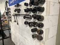 Persmachine met toebehoren - afbeelding 3 van  12