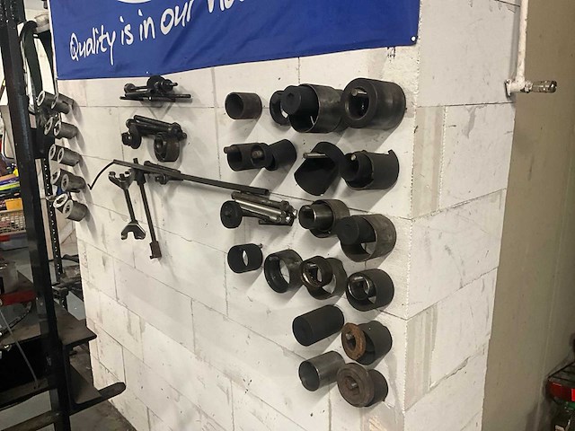 Persmachine met toebehoren - afbeelding 8 van  12